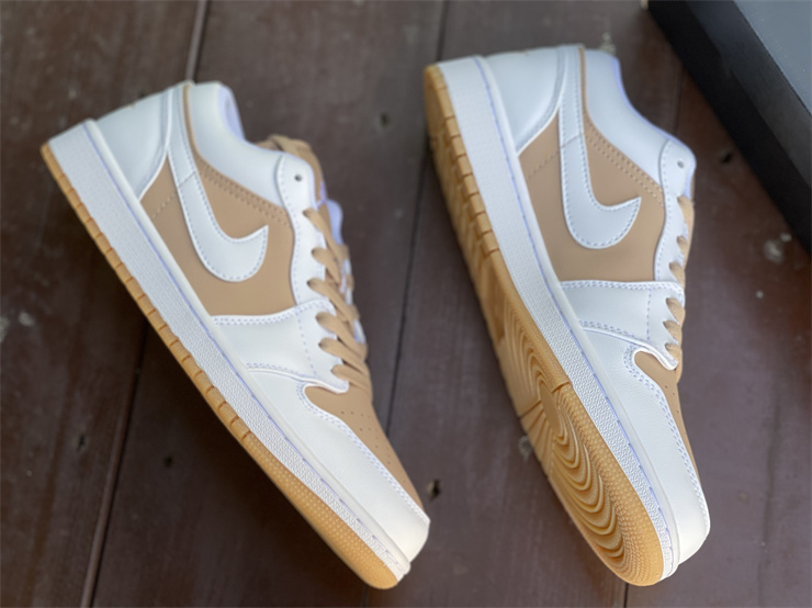 Jordan 1 Low Hemp White DN6999-100