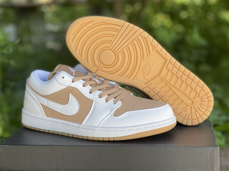 Jordan 1 Low Hemp White DN6999-100