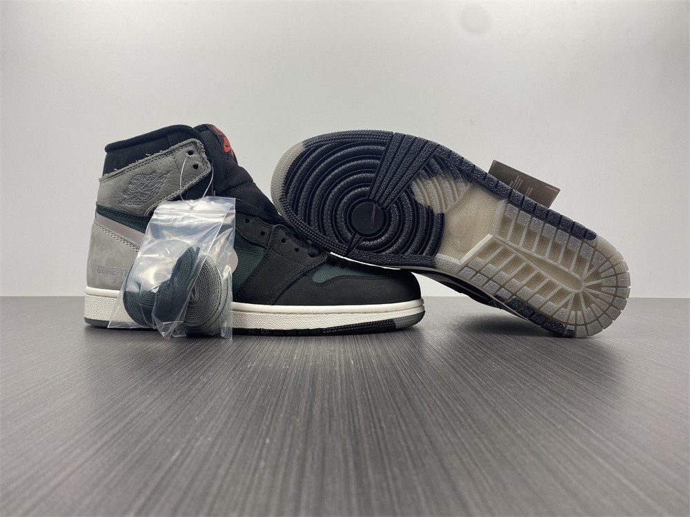 Jordan 1 Retro High Element Gore-Tex Black Particle Grey DB2889-001 Hifoot.ru