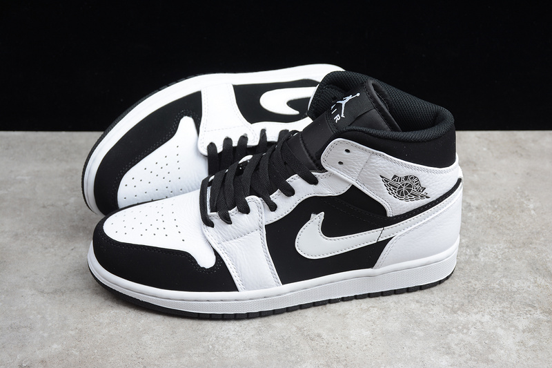 Jordan 1 Mid White Black 554725-113