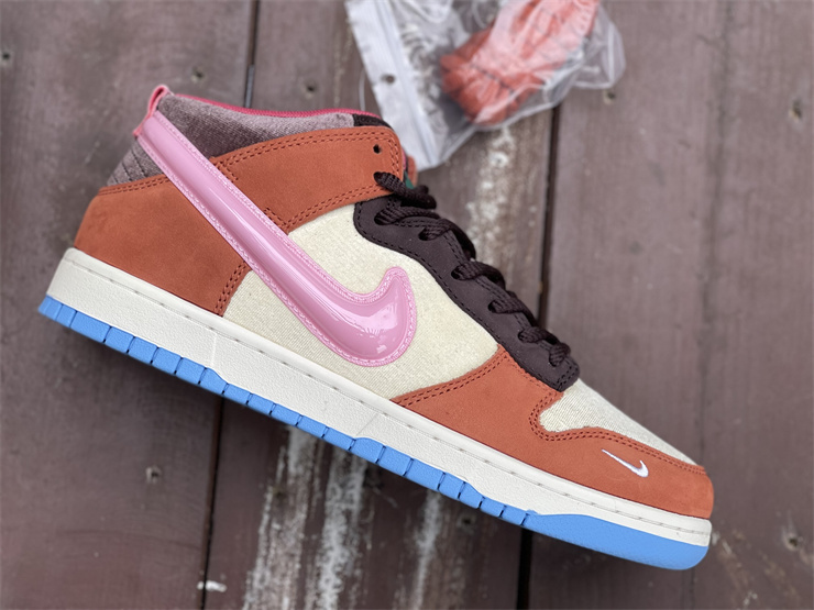 Nike Dunk Mid Social Status Free Lunch Chocolate Milk DJ1173-700