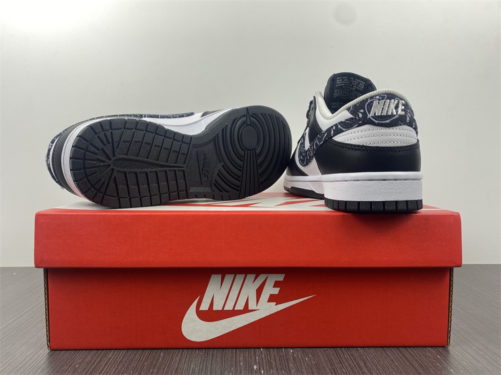 Nike Dunk Low Black Paisley (W) DH4401-100
