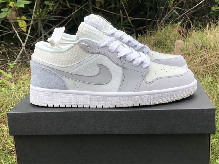 Jordan 1 Low Paris CV3043-100