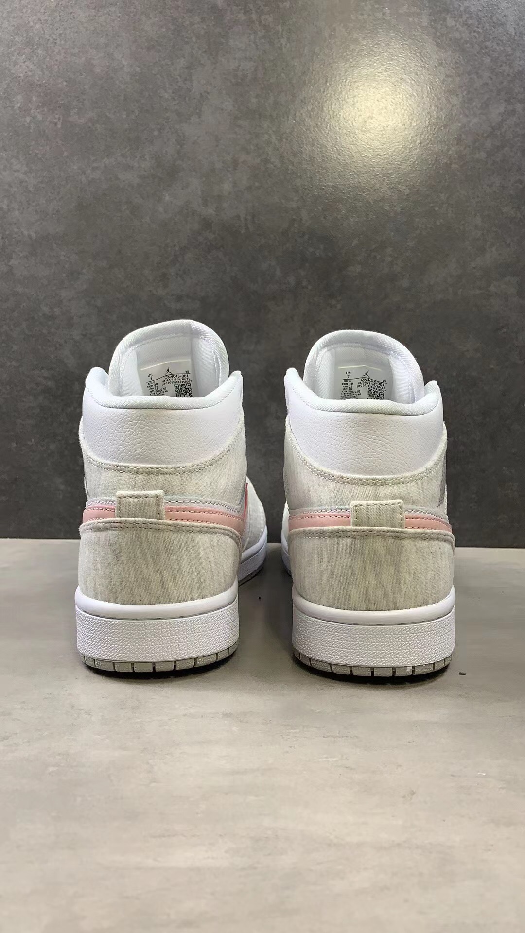Jordan 1 Mid SE Light Iron Ore (W) DN4045-001