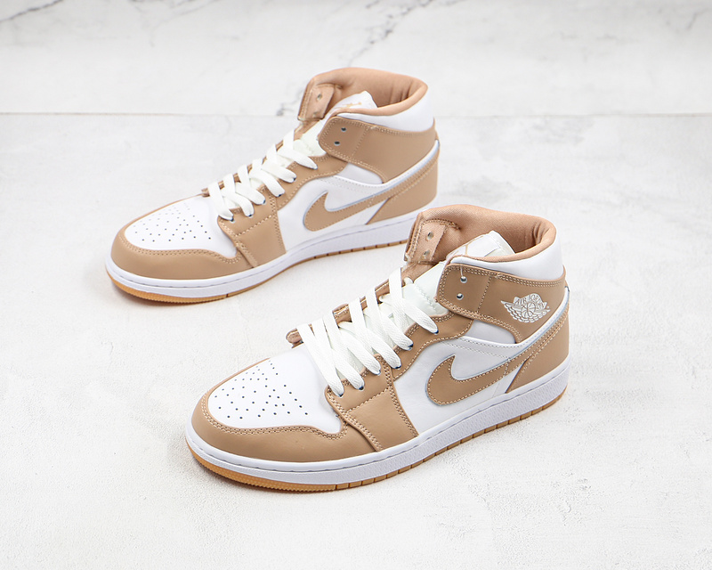 Jordan 1 Mid Tan Gum 554724-271