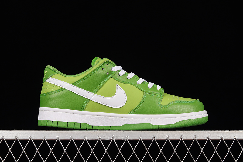 Nike Dunk Low Chlorophyll DJ6188-300