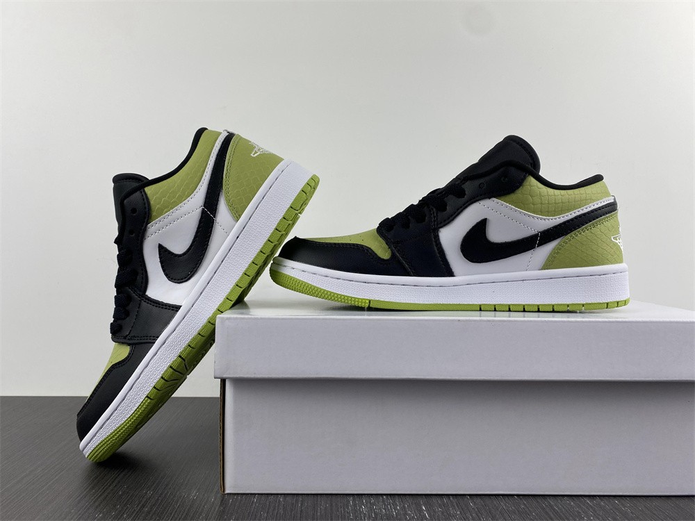 Jordan 1 Low Snakeskin Vivid Green DX4446-301