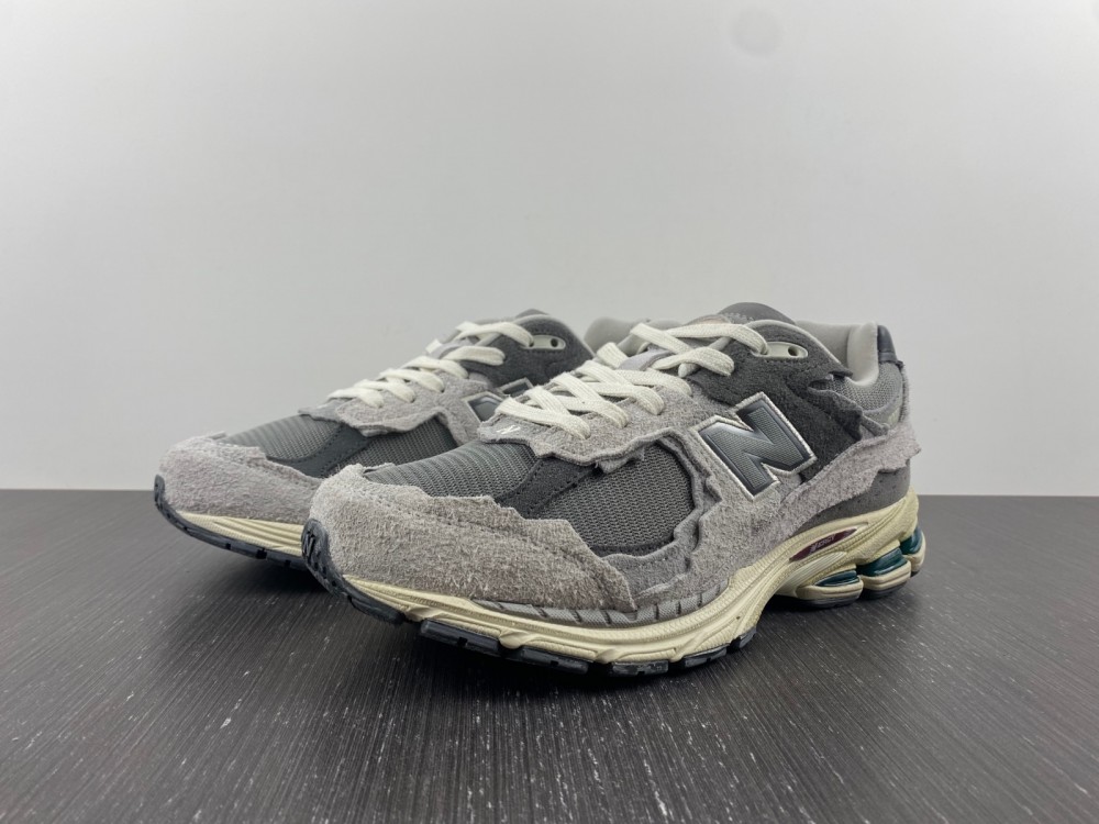 New Balance 2002R Protection Pack Rain Cloud M2002RDA