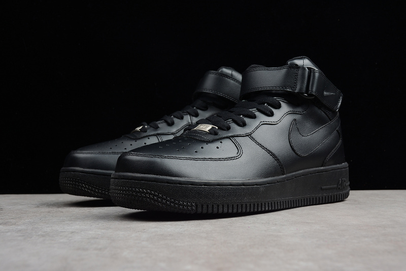 Nike Air Force 1 Mid