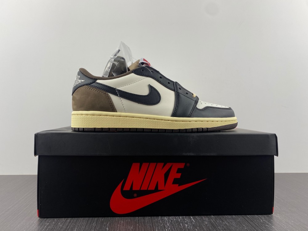 Air Jordan Low OG TRAVIS SCOTT CQ4277-105