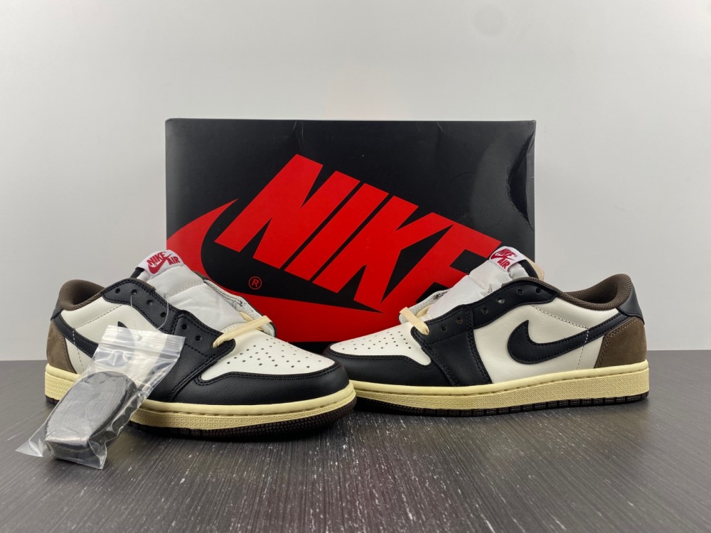 Air Jordan Low OG TRAVIS SCOTT CQ4277-105