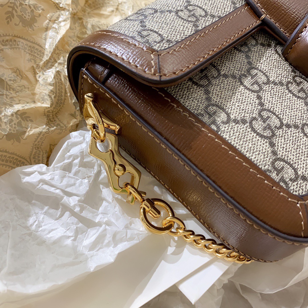 G*u*i bag 21.5*12.5*3cm 2023120601