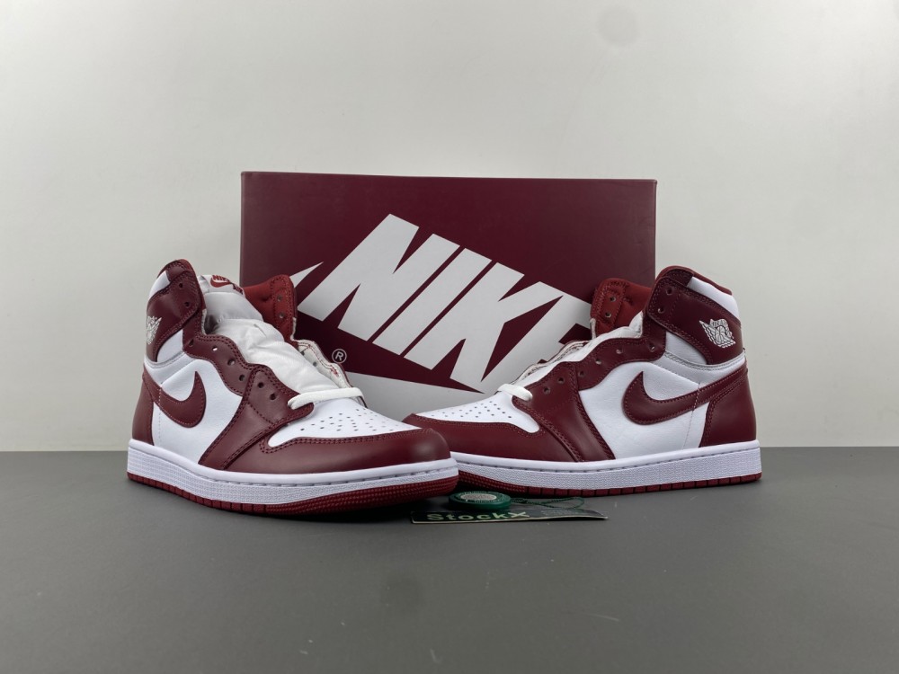 Air Jordan 1 Retro High OG Team Red DZ5485-160