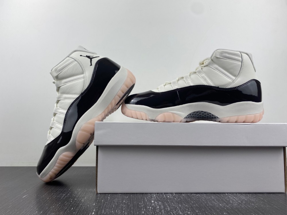 Air Jordan 11 Retro Neapolitan AR0715-101