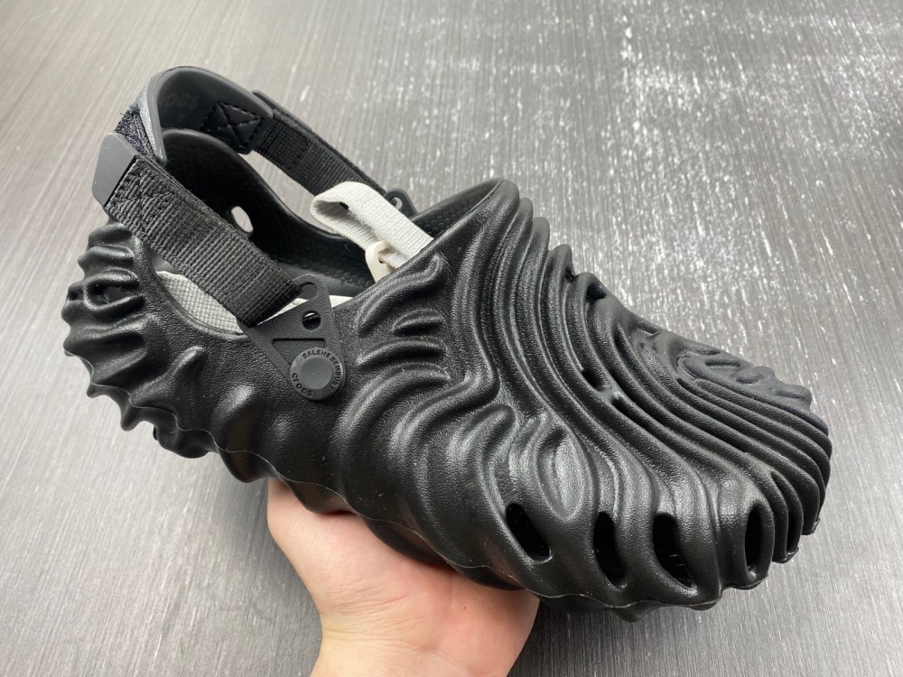 Cr*0*s pollex clog by salehe bembury 20240522