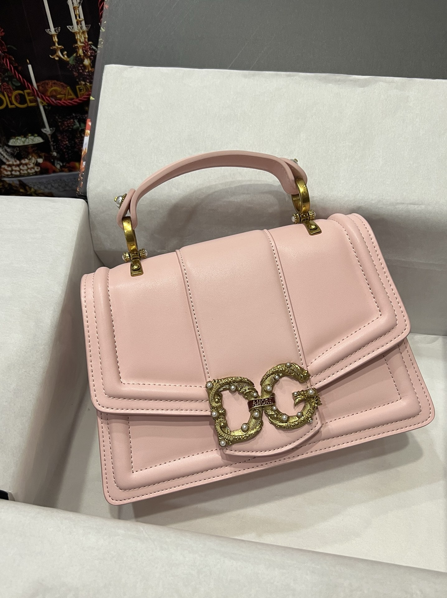 Dolce & Gabbana Amore Shoulder Bag pink 27CM