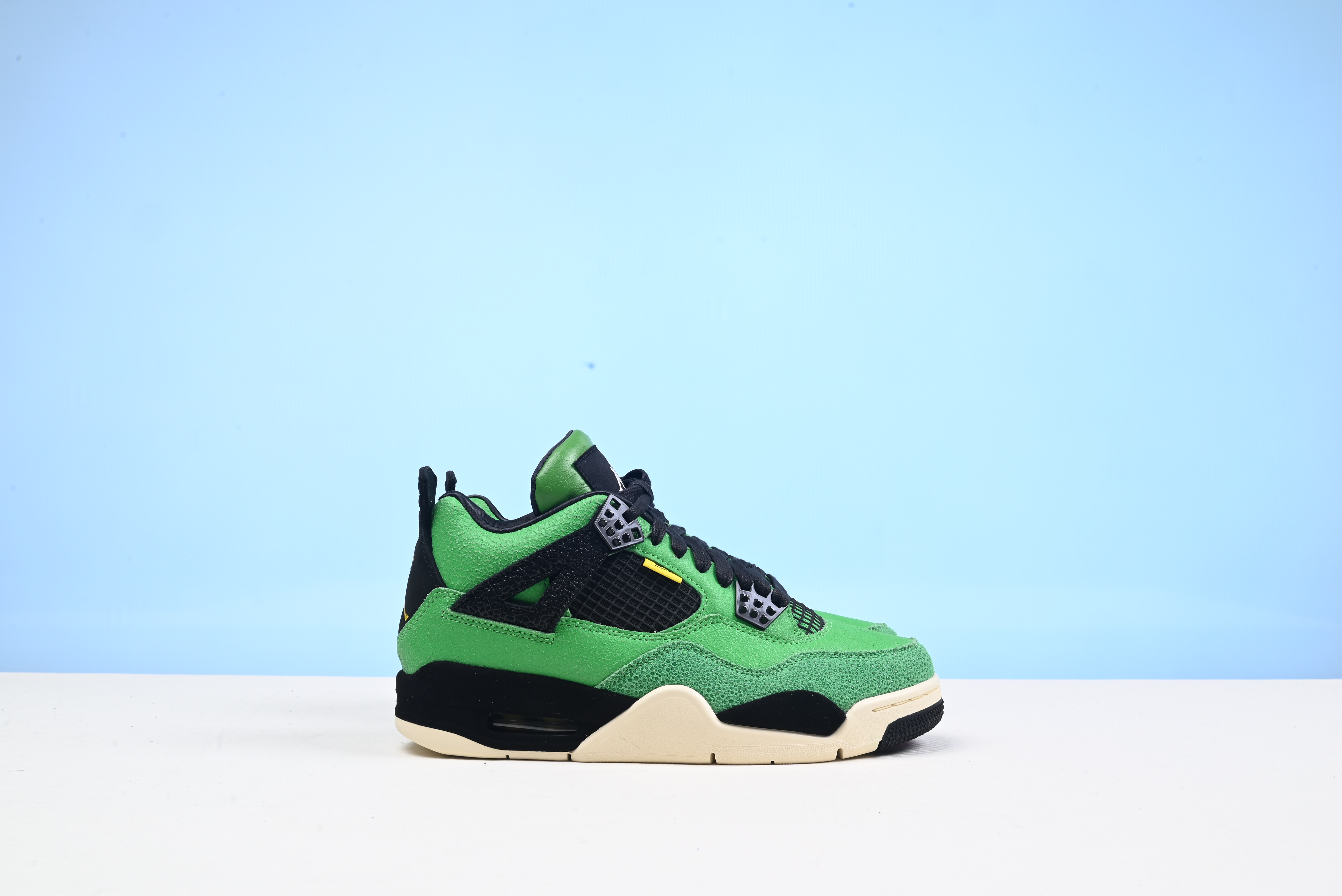 Jordan 4 Retro Manila HO19 MNJDLS 416 LN3 (with special box)