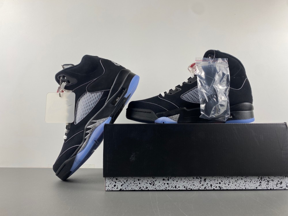 Jordan 5 Retro OG Black Metallic Reimagined HF3975-001