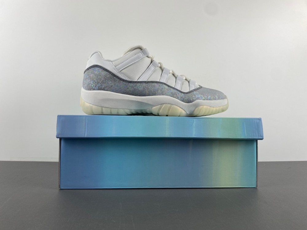 Jordan 11 Retro Low Year of the Snake HQ7000-001