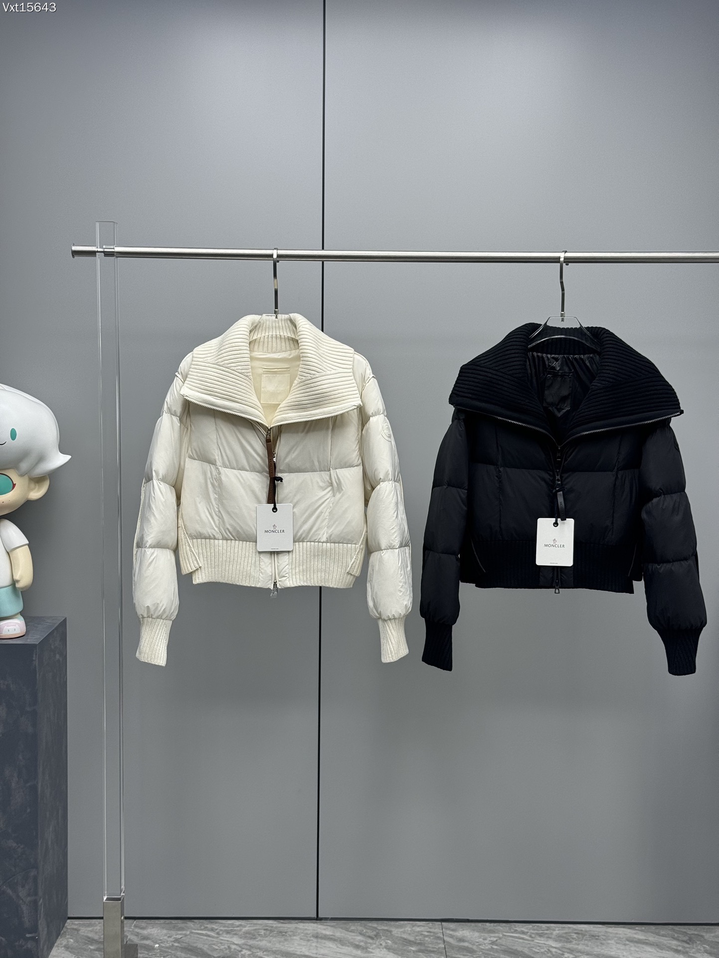 Moncler women coat 2024112602