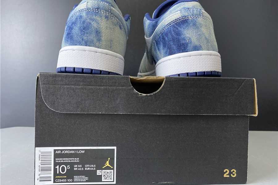 Air Jordan 1 Low CZ8455-100