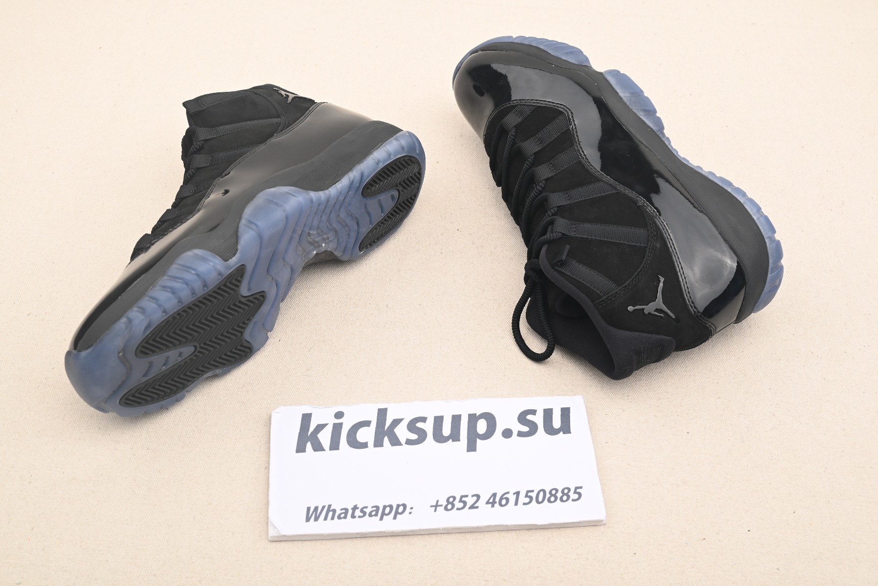 Nike Air Jordan 11 Retro Cap and Gown 378037-005