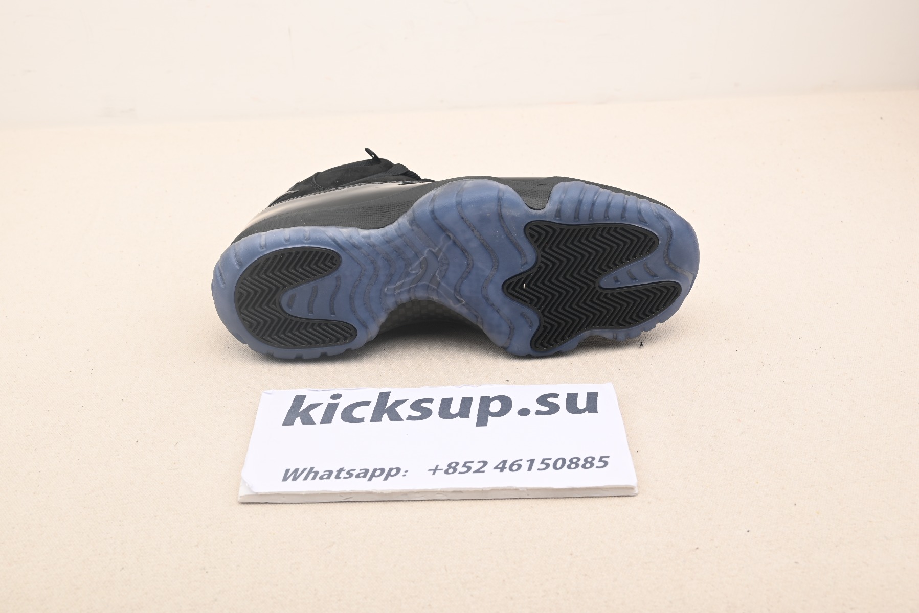 Nike Air Jordan 11 Retro Cap and Gown 378037-005